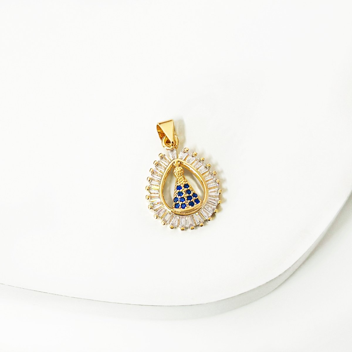 Pingente Gota N.s Aparecida Zirconia Na Borda 15x23